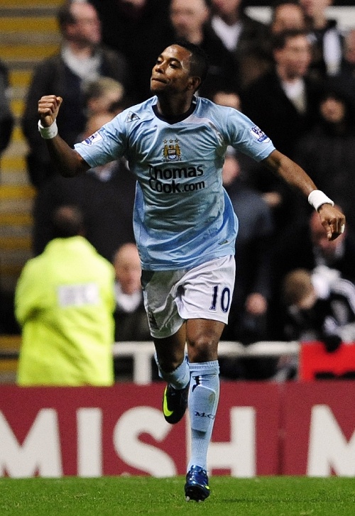 米体：索默犯了不少错，国米在寻找靠谱的一门（米体：索默频繁失误，国米正物色可靠主力门将）