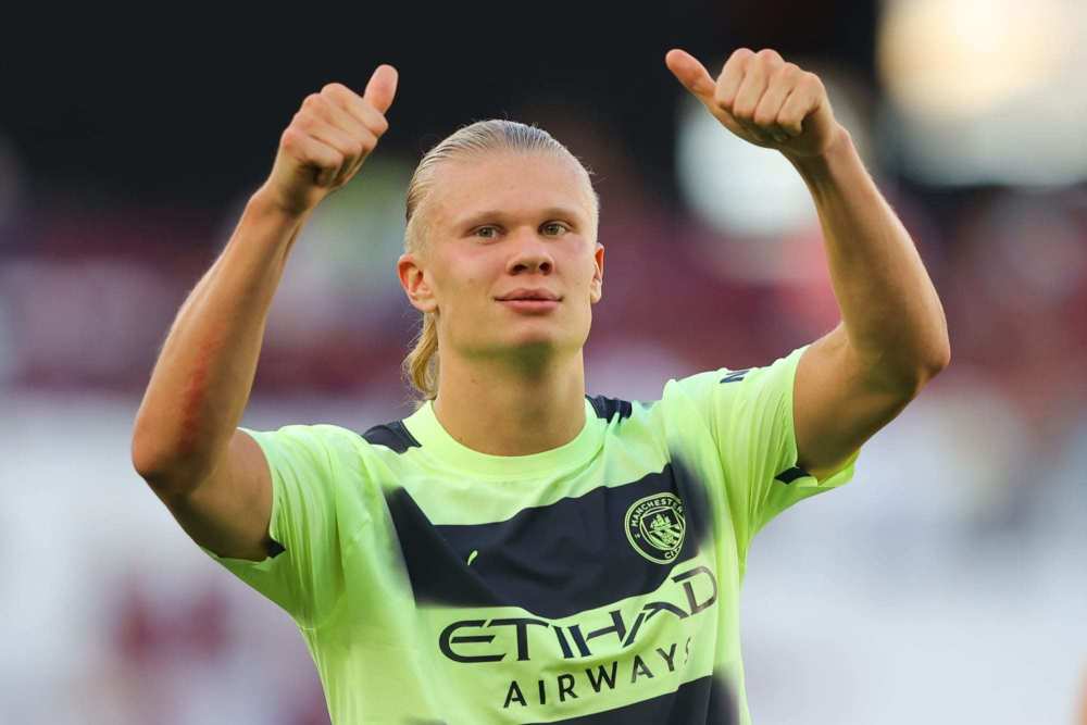 本赛季库追巴同时在场时，勇士攻防效率和净效率均为联盟第二（库追巴本季同场时，勇士攻防效率与净效率均高居联盟第二）