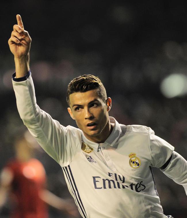 媒体人：本土教练从丑小鸭变成白天鹅，真的只是情怀所致？（媒体人：本土教练从“丑小鸭”到“白天鹅”，真只是情怀在推动？）