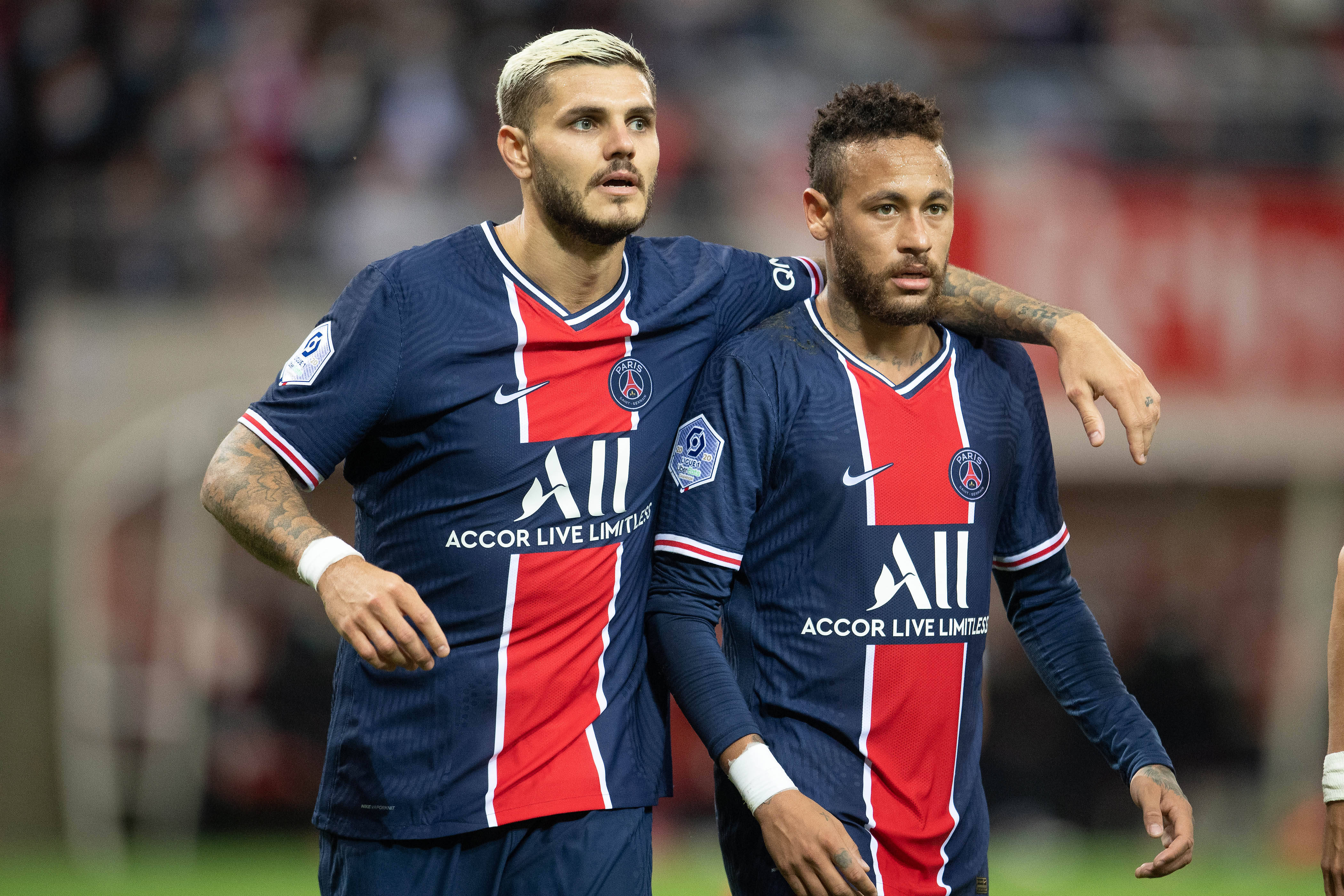 半场战报：多特0-1勒沃库森，马扎破门，格里马尔多助攻（半场：勒沃库森1-0领先多特，格里马尔多助攻马扎建功）