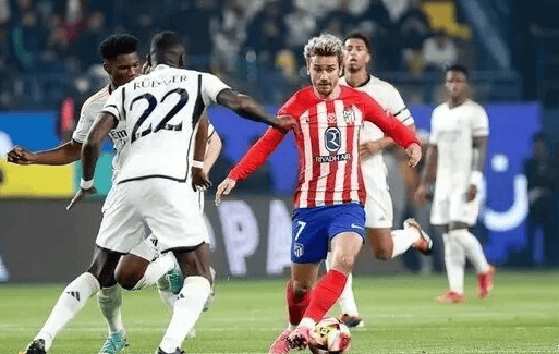 小瓦格纳狂轰32分，命中率超5成，魔术一分险胜热火